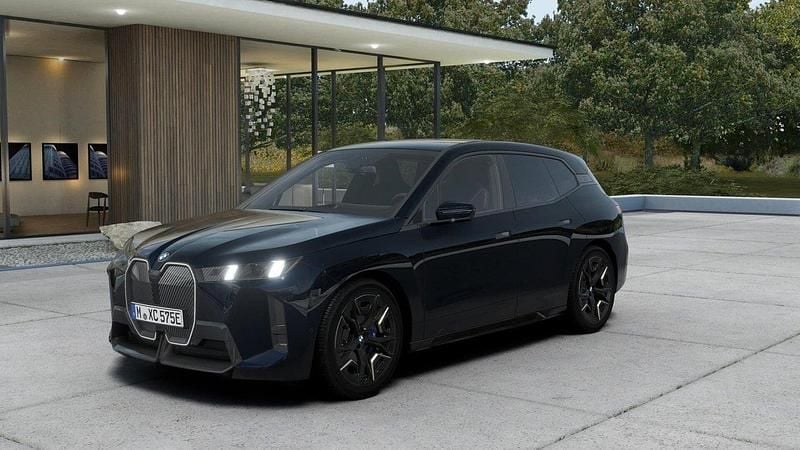 Svart Begagnad 2025 BMW iX Efficient Dynamics SUV | 899 000 kr - Bild 1/4