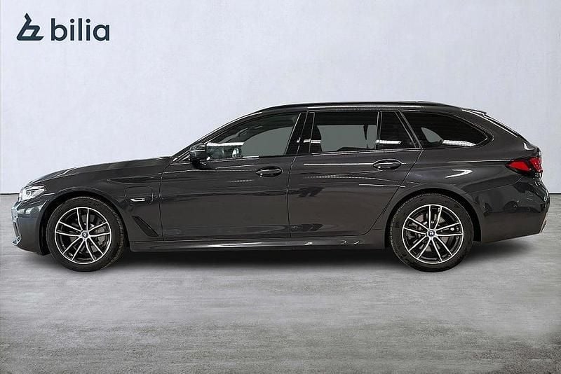 Begagnad BMW 530 M Sport 292 HK (214 kW) 2023 Sophisto grey brilliant effect Kombi