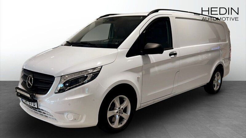 Vit (white) Begagnad 2020 Mercedes Vito Edition 1 Minibuss | 324 875 kr (Bra pris) - Bild 1/4