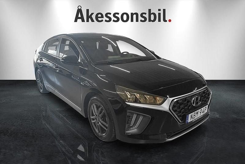Begagnad Hyundai Ioniq Premium 105 HK (77 kW) 2019 Svart Halvkombi