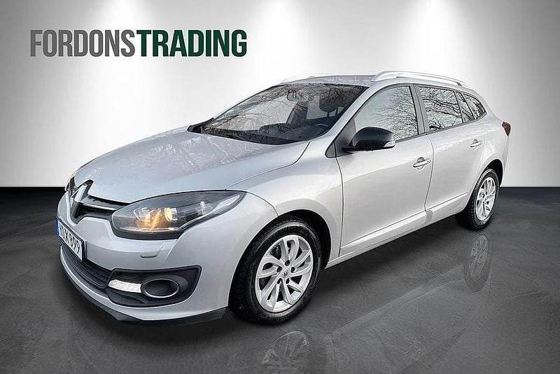 Silver Begagnad 2016 Renault Mégane GrandTour LIMITED Kombi | 59 900 kr (Superpris) - Bild 1/4