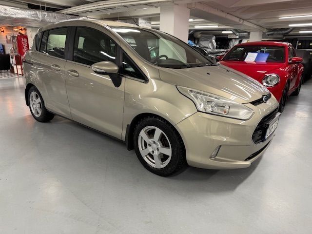 Grå Begagnad 2012 Ford B-MAX Minibuss | 59 000 kr (Marknadspris) - Bild 1/4