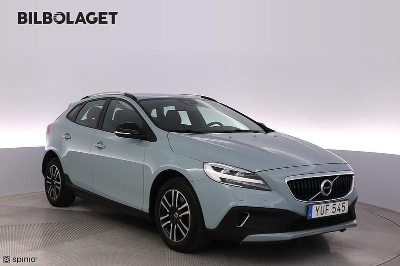 Begagnad 2019 Volvo V40 CC Plus Kombi | 159 800 kr (Marknadspris) - Bild 1/4