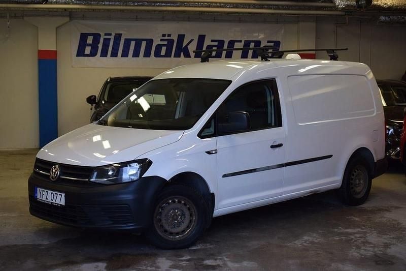Begagnad VW Caddy Maxi S 102 HK (75 kW) 2017 Vit Minibuss