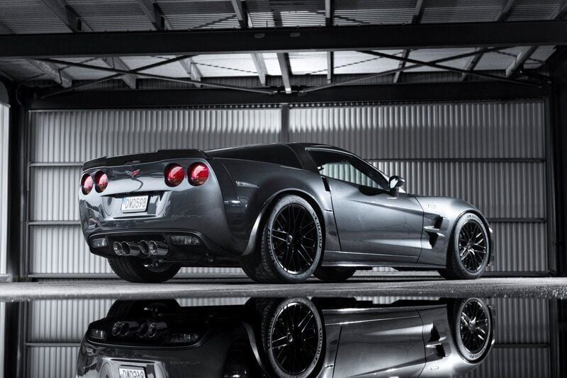 Begagnad Chevrolet Corvette ZR1 762 HK (560 kW) 2010 Grå Sportkupé