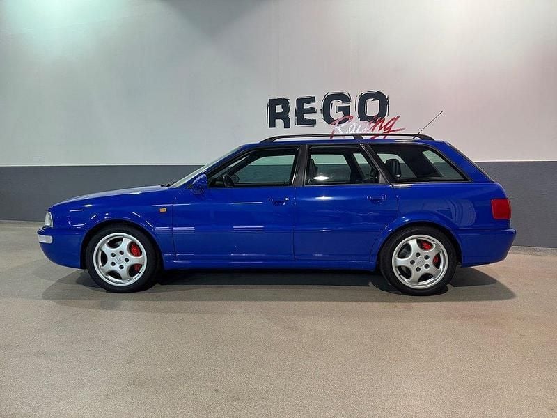 Begagnad Audi RS2 316 HK (232 kW) 1995 Blå Kombi