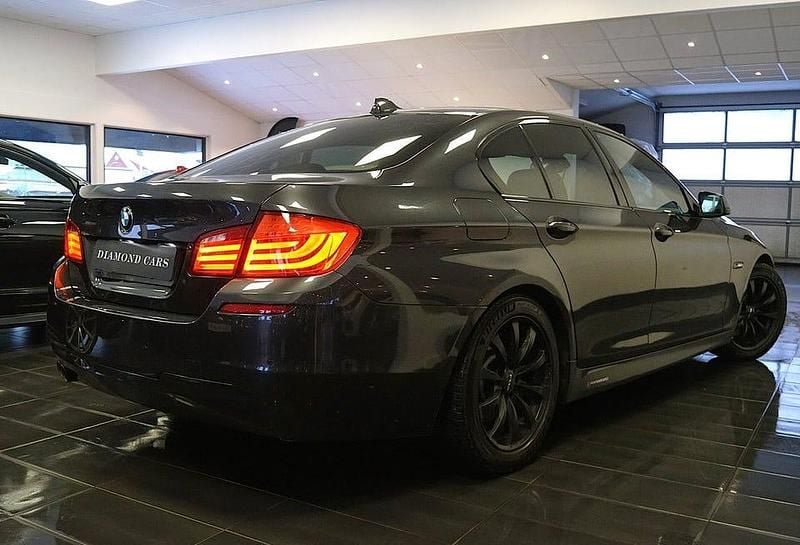Begagnad BMW 530 M Sport 245 HK (180 kW) 2011 Mörkgrå Sedan