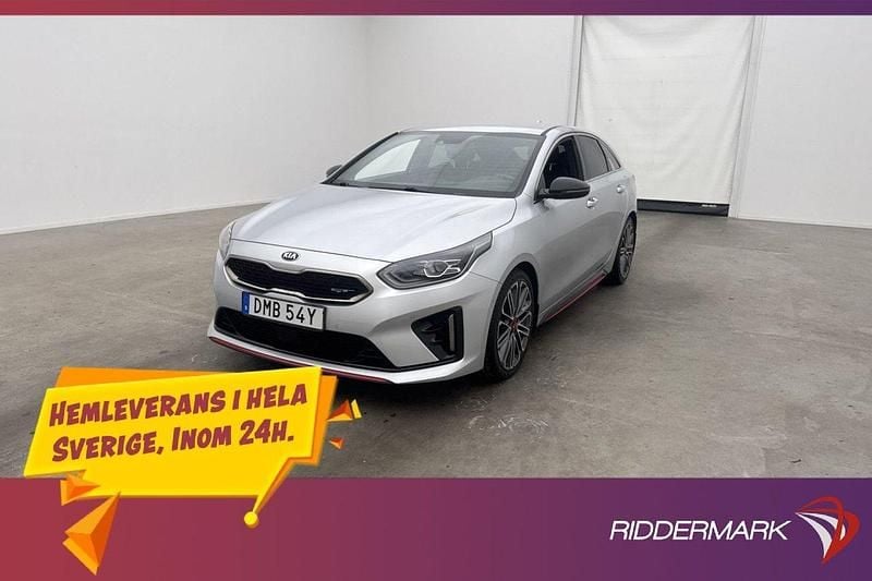 Grå Begagnad 2019 Kia Ceed GT Kombi | 239 800 kr (Marknadspris) - Bild 1/3