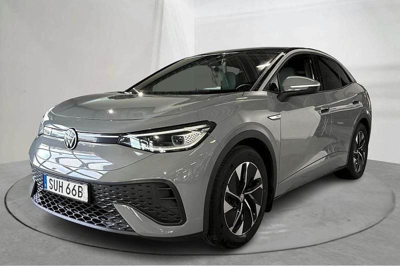 Grå Begagnad 2022 VW ID.5 Comfortline SUV | 274 900 kr (Marknadspris) - Bild 1/4
