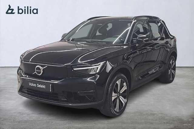 Svart Begagnad 2022 Volvo XC40 Core SUV | 339 900 kr - Bild 1/3