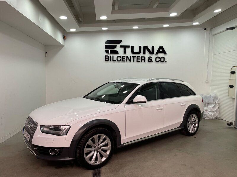 Vit Begagnad 2013 Audi A4 Allroad Comfort Kombi | 119 900 kr (Marknadspris) - Bild 1/4