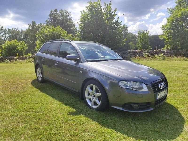 Grå Begagnad 2008 Audi A4 S-Line Kombi | 45 000 kr (Lite dyr) - Bild 1/4