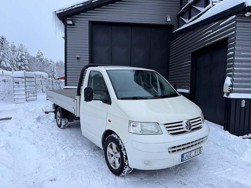 Vit Begagnad 2007 VW T5 Van | 39 000 kr (Bra pris) - Bild 1/4