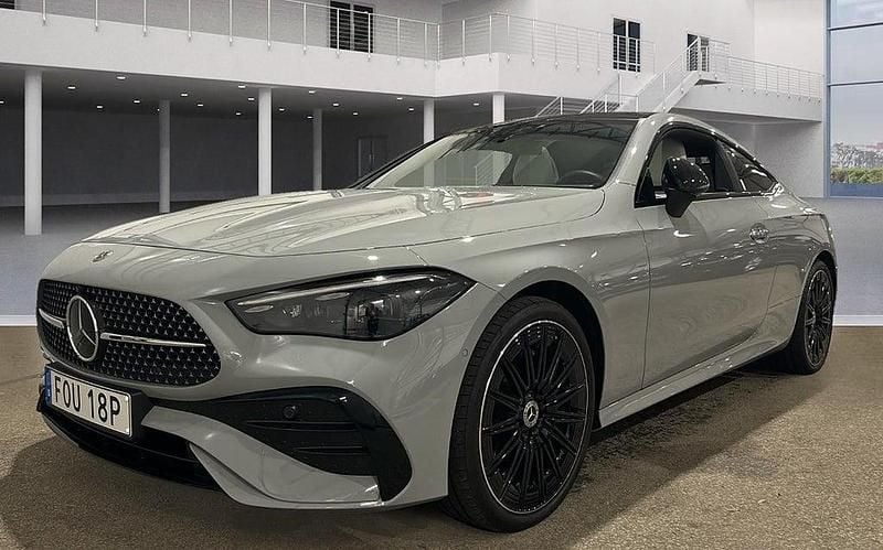 Manufaktur alpingrå solid Begagnad 2023 Mercedes CLE220 AMG Line Premium Plus Sportkupé | 649 000 kr - Bild 1/4