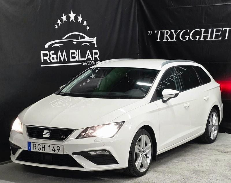 Vit Begagnad 2018 Seat Leon ST FR Kombi | 134 800 kr (Marknadspris) - Bild 1/4