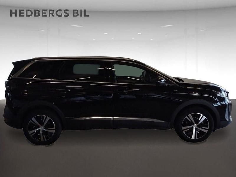 Begagnad Peugeot 5008 GT 131 HK (96 kW) 2023 Svart SUV