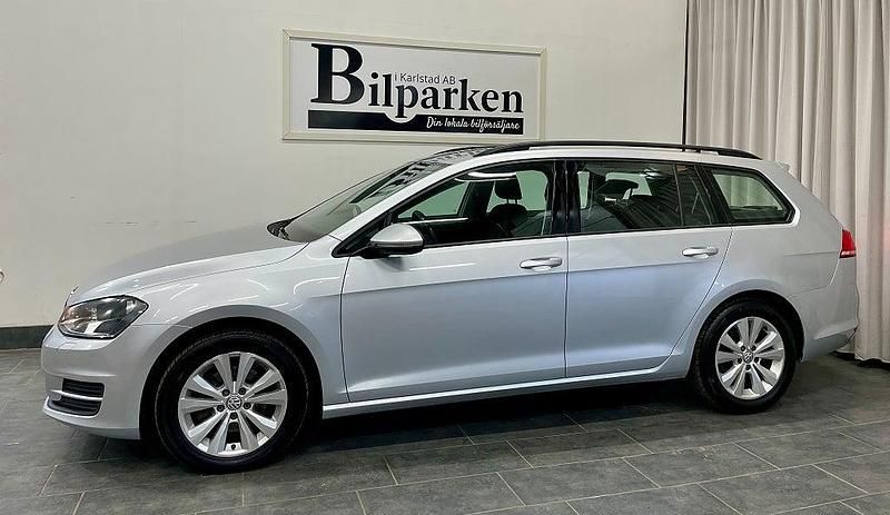 Begagnad VW Golf VII 105 HK (77 kW) 2015 Silver Kombi