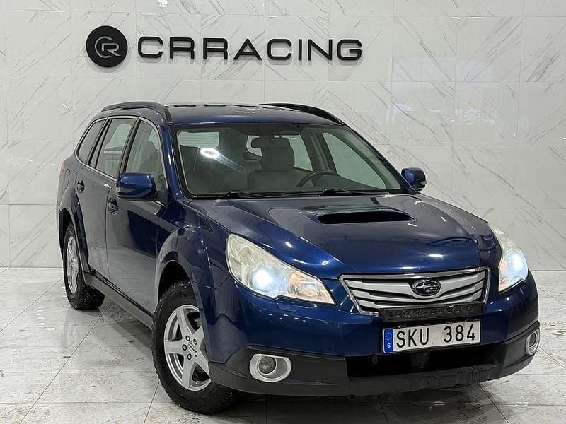 Blå Begagnad 2011 Subaru Outback Kombi | 59 900 kr (Marknadspris) - Bild 1/4