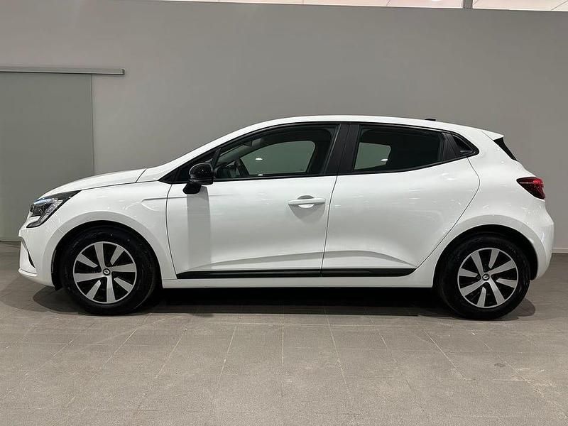 Begagnad Renault Clio V Equilibre 91 HK (66 kW) 2023 Vit Halvkombi