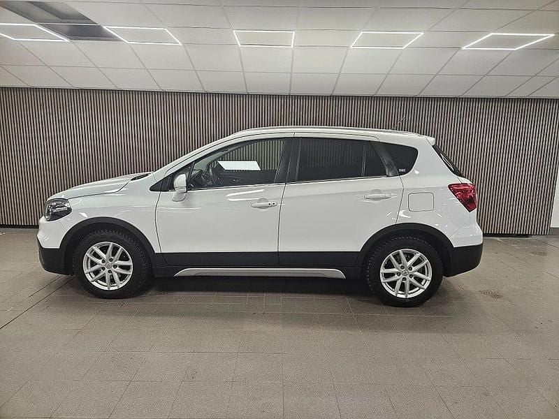 Begagnad Suzuki SX4 140 HK (102 kW) 2019 Vit Kombi
