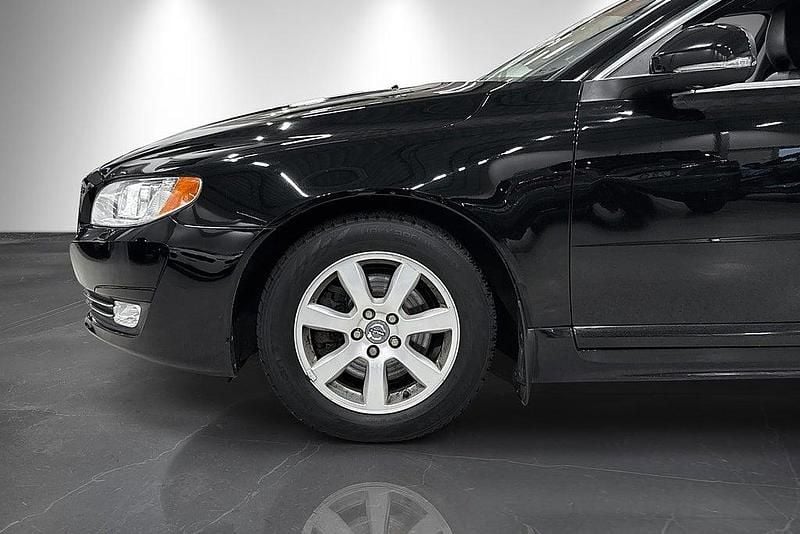 Begagnad Volvo V70 Momentum 116 HK (85 kW) 2014 Svart Kombi