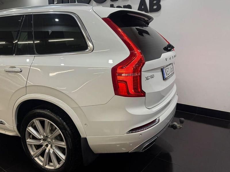Begagnad Volvo XC90 Inscription 224 HK (164 kW) 2015 Vit SUV