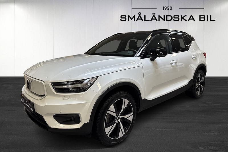Vit Begagnad 2020 Volvo XC40 SUV | 389 000 kr (Marknadspris) - Bild 1/4
