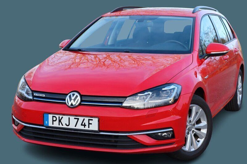 Röd Begagnad 2020 VW Golf VII Kombi | 180 000 kr (Marknadspris) - Bild 1/4