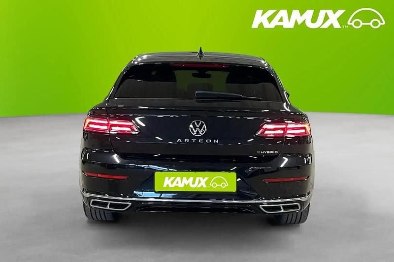 Begagnad VW Arteon R-line 156 HK (114 kW) 2023 Svart Kombi