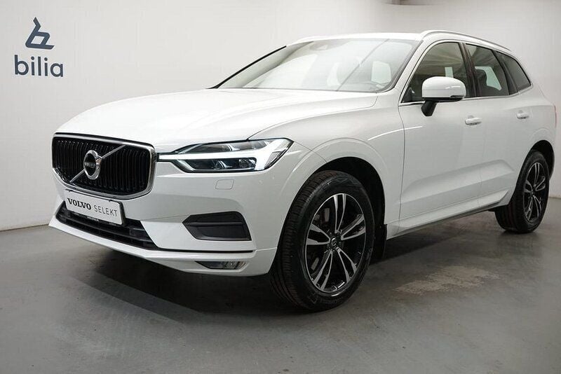 Vit Begagnad 2019 Volvo XC60 Momentum SUV | 309 900 kr (Marknadspris) - Bild 1/3