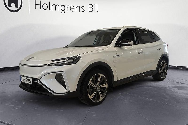 Begagnad MG Marvel R Luxury 132 kW (180 HK) 2022 Cumulus white SUV