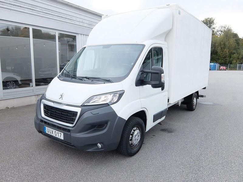 Vit Begagnad 2016 Peugeot Boxer Van | 259 000 kr - Bild 1/4
