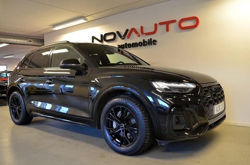 Mytsvart metallic Begagnad 2021 Audi Q5 S-Line SUV | 389 000 kr (Bra pris) - Bild 1/4