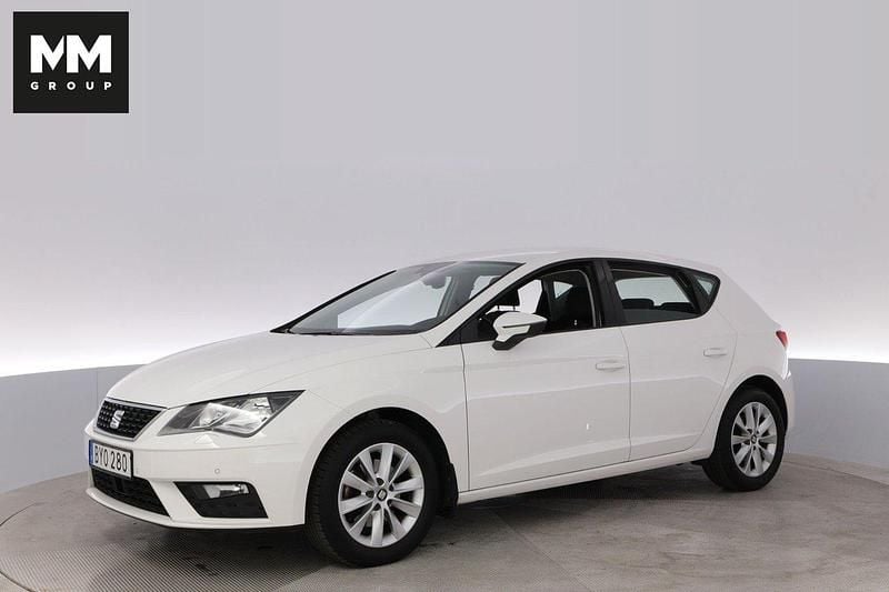 Vit Begagnad 2019 Seat Leon Style Halvkombi | 124 000 kr - Bild 1/4