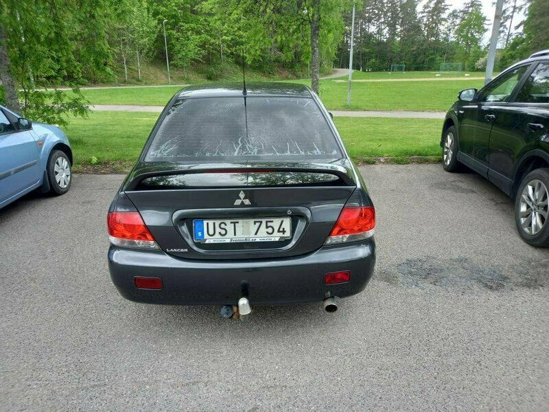 Såld Mitsubishi Lancer 1.6, begagnad 2004, 21 000 mil i nyköping