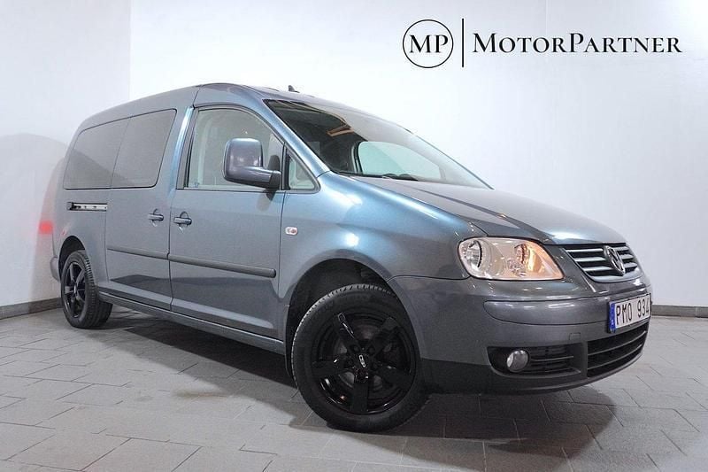 Mörkgrå (grå) Begagnad 2010 VW Caddy Maxi Minibuss | 74 900 kr (Marknadspris) - Bild 1/4