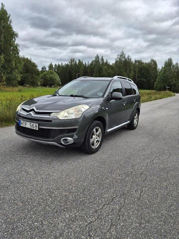 Grå Begagnad 2009 Citroën C-Crosser SUV | 38 000 kr - Bild 1/4