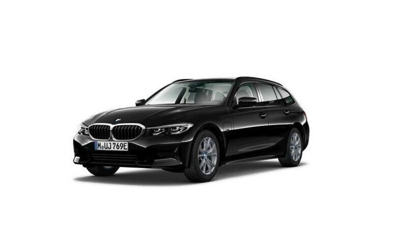 Begagnad BMW 330e Sport Line 184 HK (135 kW) 2022 Okänd Kombi