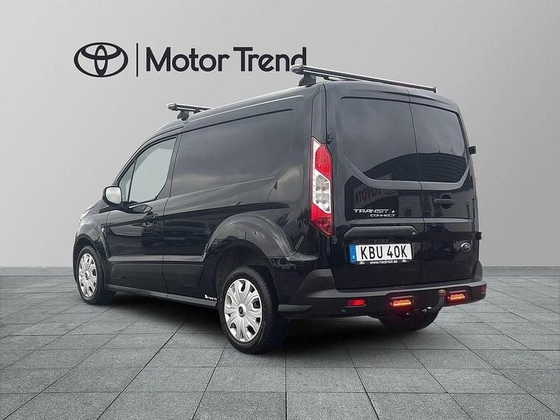 Begagnad Ford Transit Connect 101 HK (74 kW) 2022 Svart Minibuss