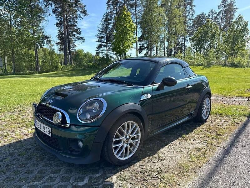 Begagnad Mini Cooper SD 143 HK (105 kW) 2012 Grön Halvkombi