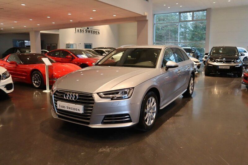 Silver (silver metallic) Begagnad 2018 Audi A4 Proline Kombi | 179 900 kr (Bra pris) - Bild 1/4