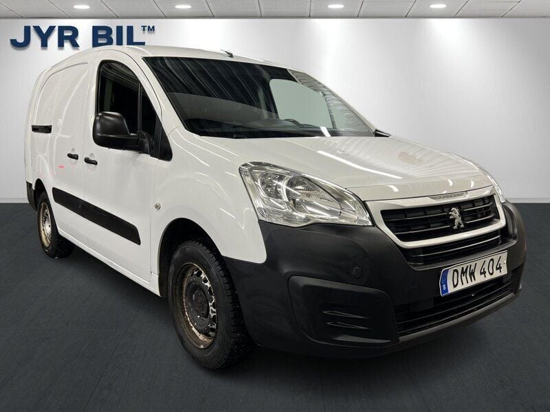 Vit Begagnad 2016 Peugeot Partner Minibuss | 84 900 kr (Bra pris) - Bild 1/4