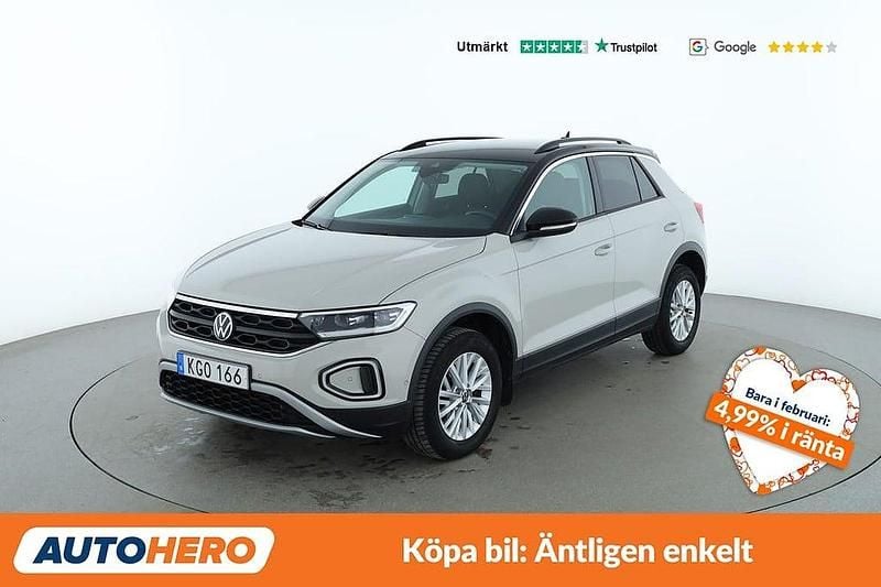 Begagnad VW T-Roc 151 HK (111 kW) 2023 Grå SUV