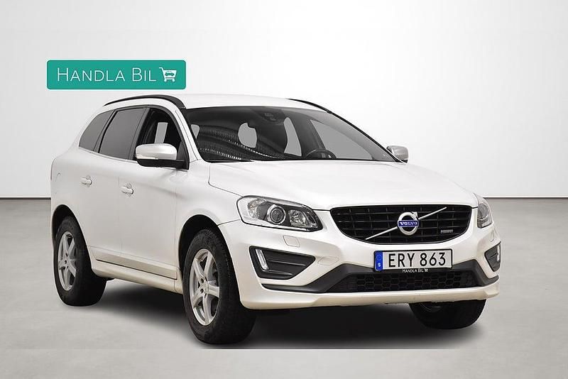 Begagnad Volvo XC60 R-Design 181 HK (133 kW) 2015 Vit SUV