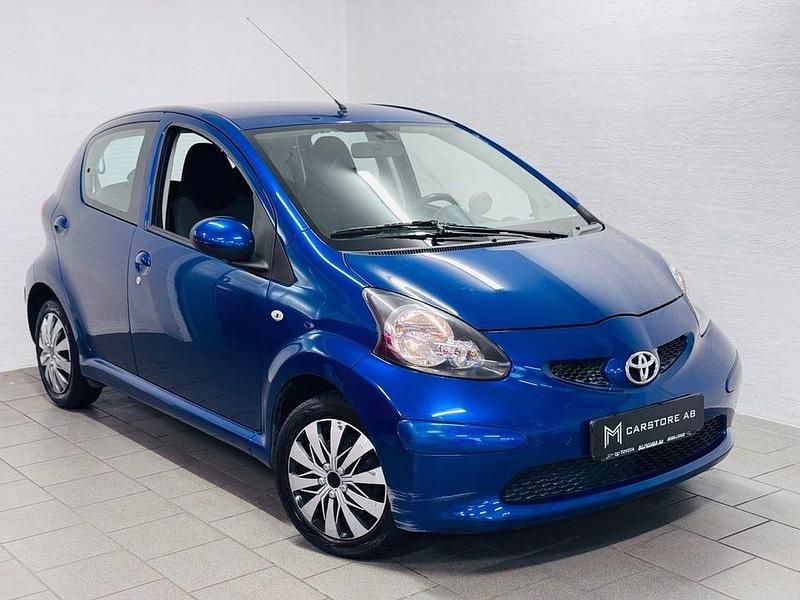 Blå Begagnad 2008 Toyota Aygo Halvkombi | 29 900 kr (Marknadspris) - Bild 1/4