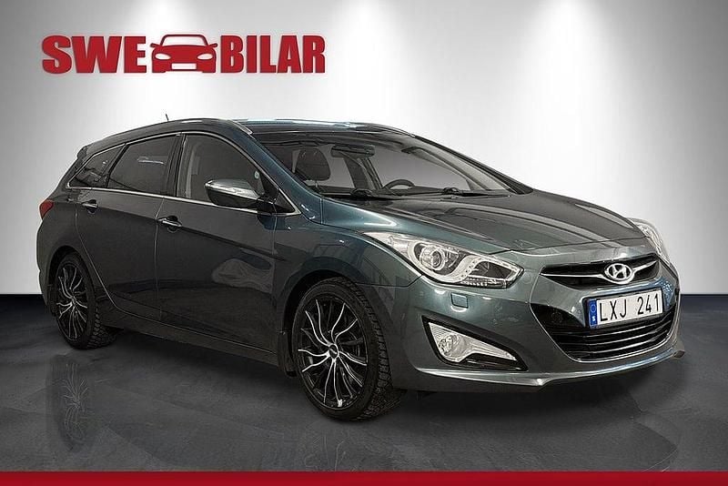 Begagnad Hyundai i40 177 HK (130 kW) 2011 Blå Kombi