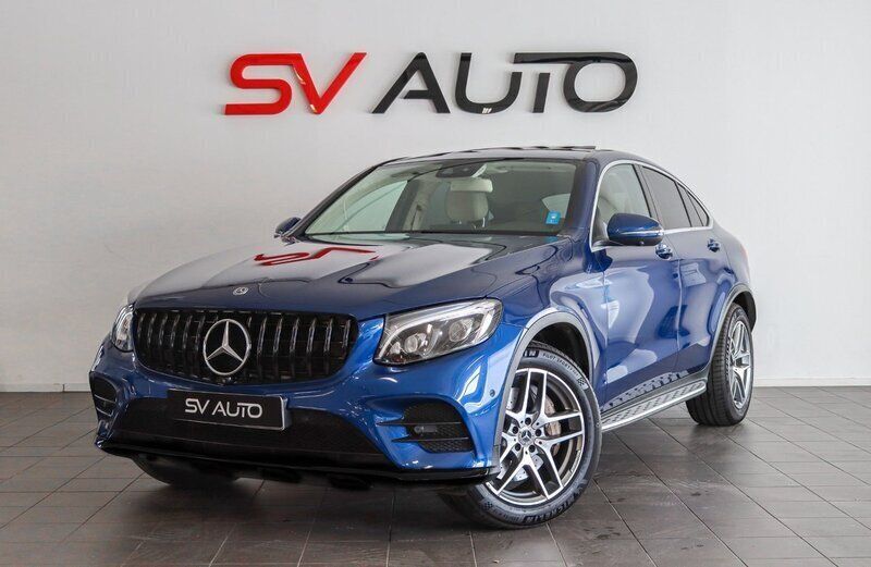 Blå Begagnad 2017 Mercedes GLC300 AMG Sportkupé | 349 900 kr - Bild 1/4