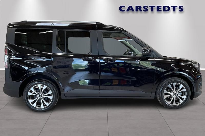 Begagnad Ford Tourneo Courier 2024 Svart Minibuss