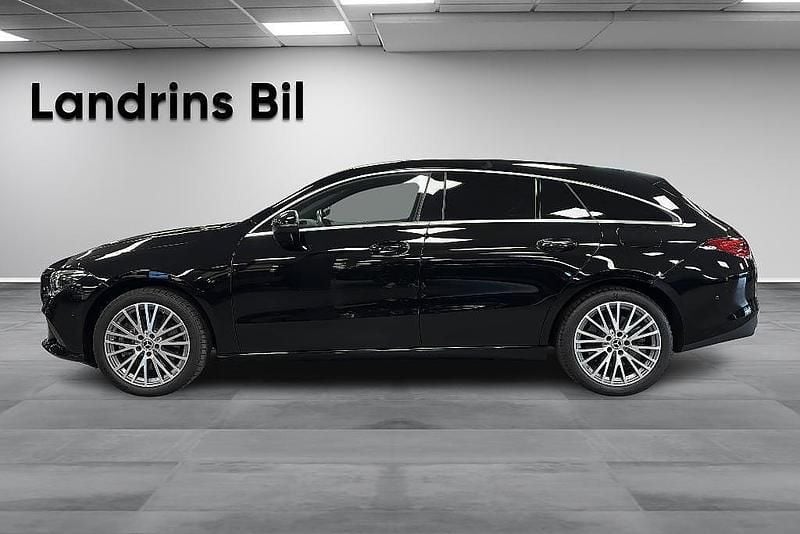 Begagnad Mercedes CLA250e 2023 Sedan