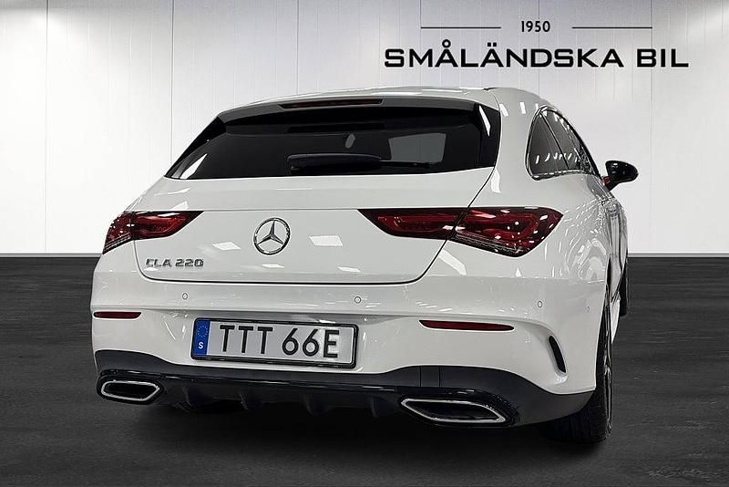 Begagnad Mercedes CLA220 Shooting Brake AMG 190 HK (139 kW) 2019 Vit Kombi